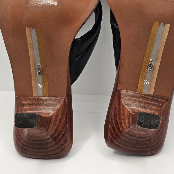 Sam Edelman Daphney Slip On Kitten Heel Thong Sandals Black 7.5 M Leather Upper - Picture 5 of 7